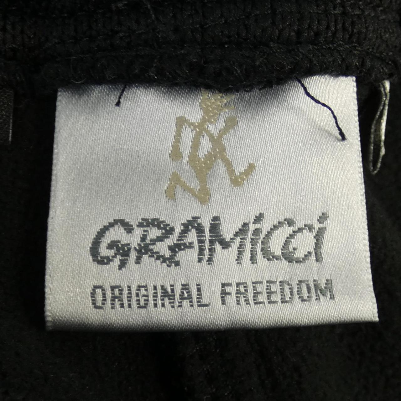 グラミチ GRAMICCI パンツ