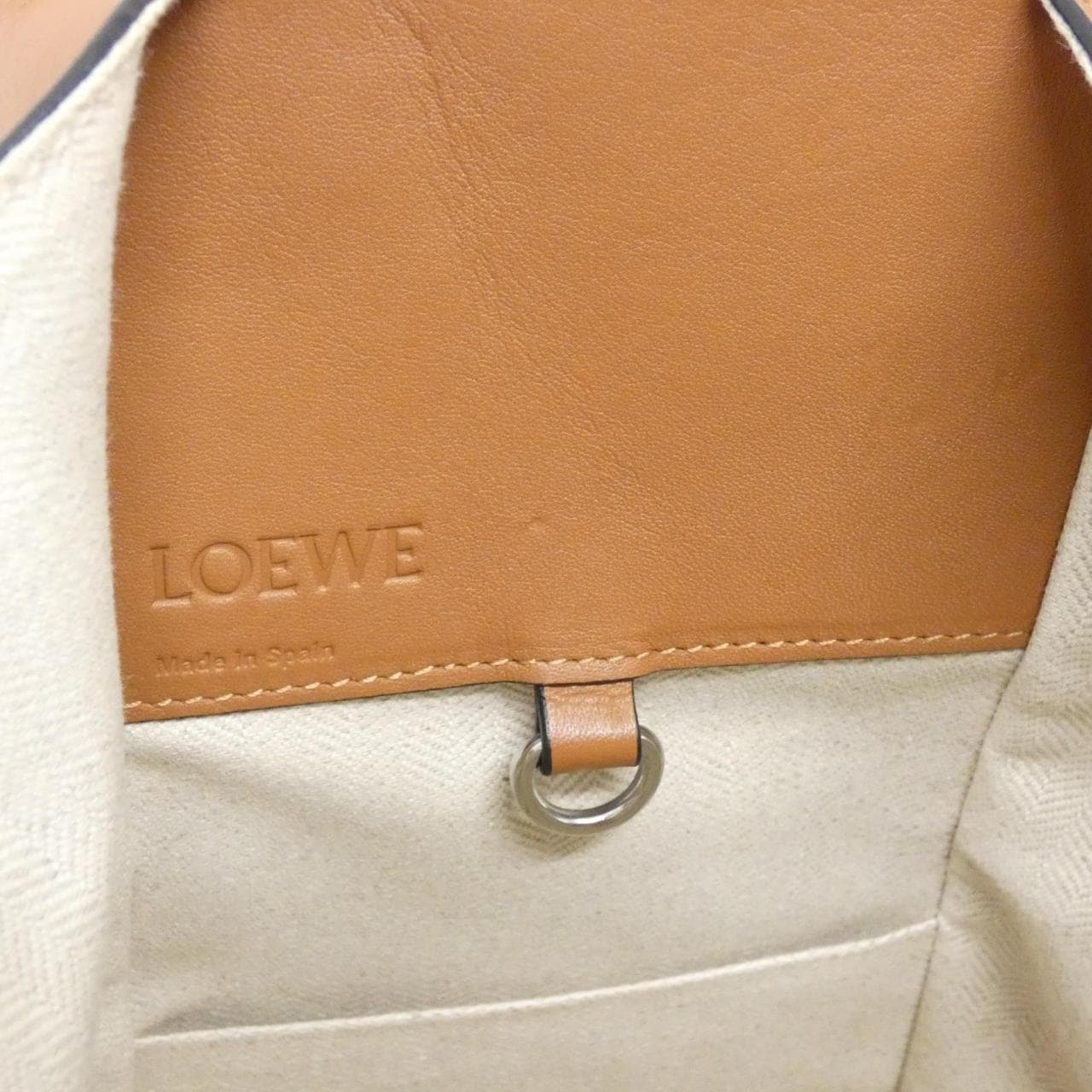 Loewe Hammock 387 12PS35 单肩包