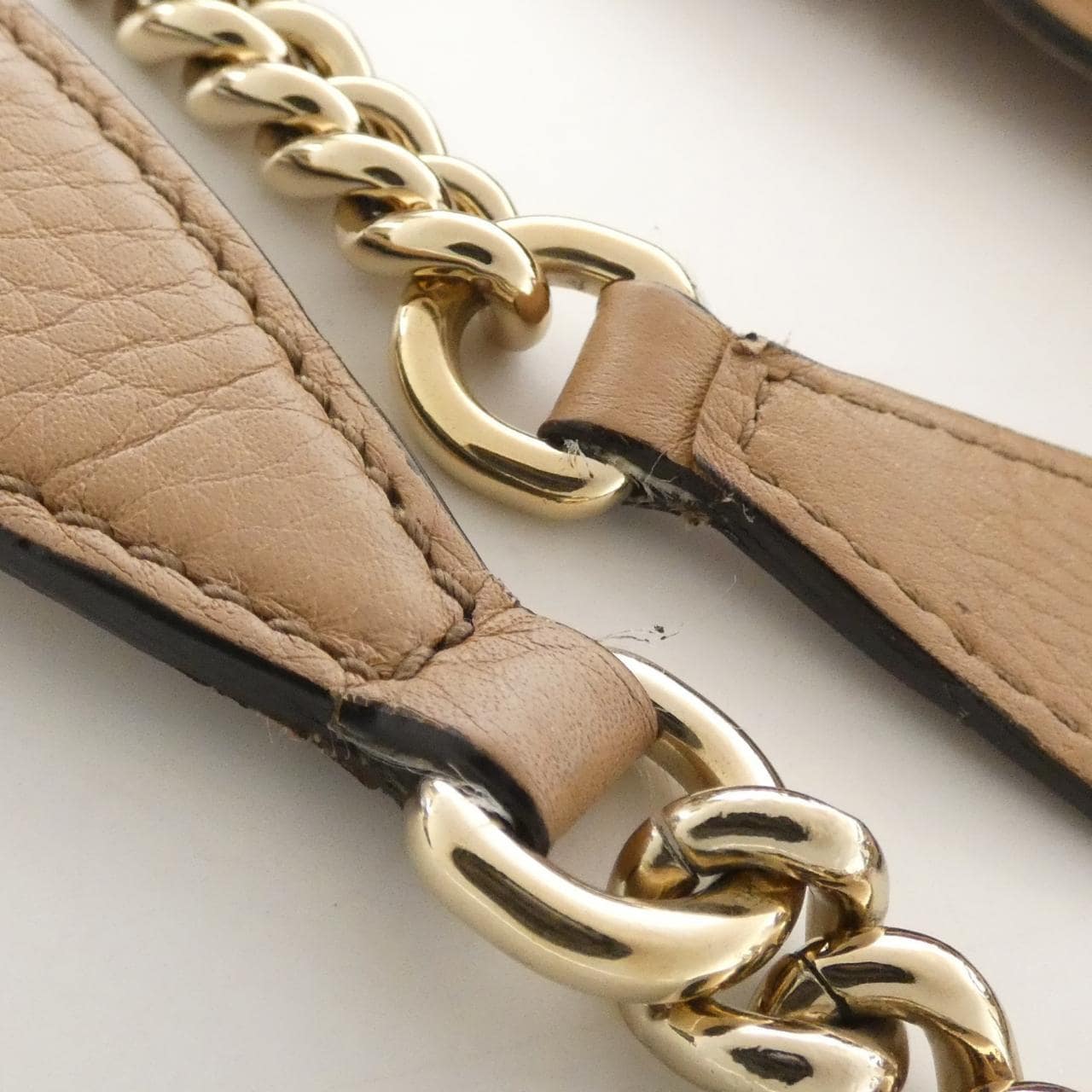 グッチ 308982 A7M0G ショルダーバッグ