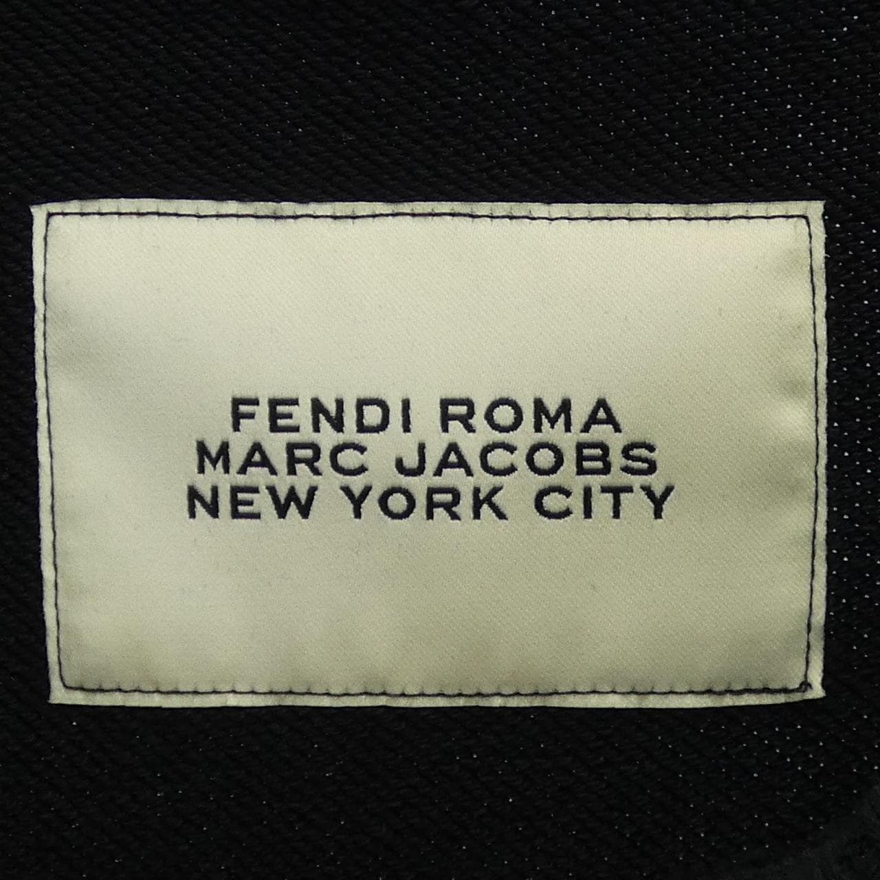 フェンディ FENDI MARC JACOBS FAF673 AM0R スウェット