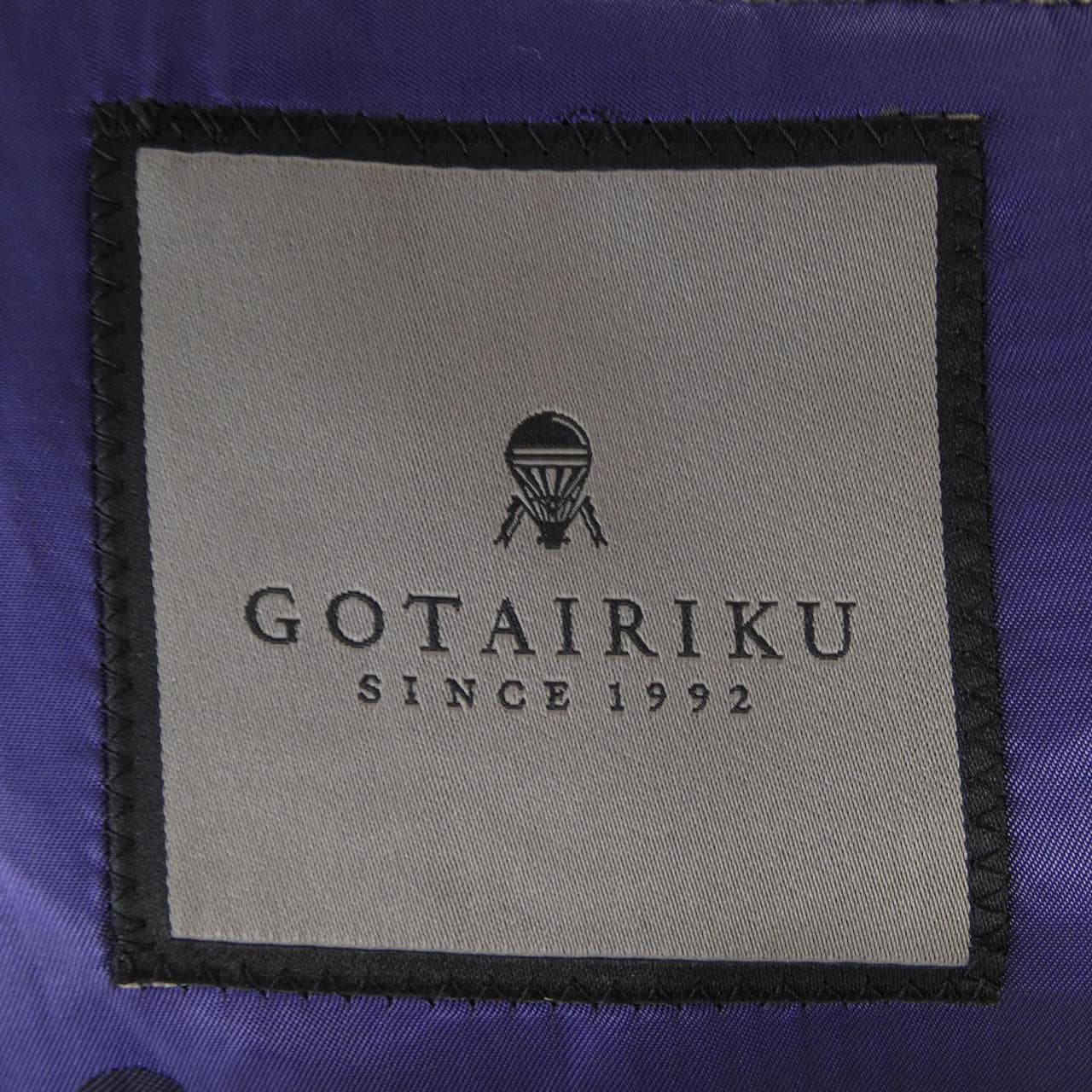 ゴタイリク GOTAIRIKU T24104371 スーツ