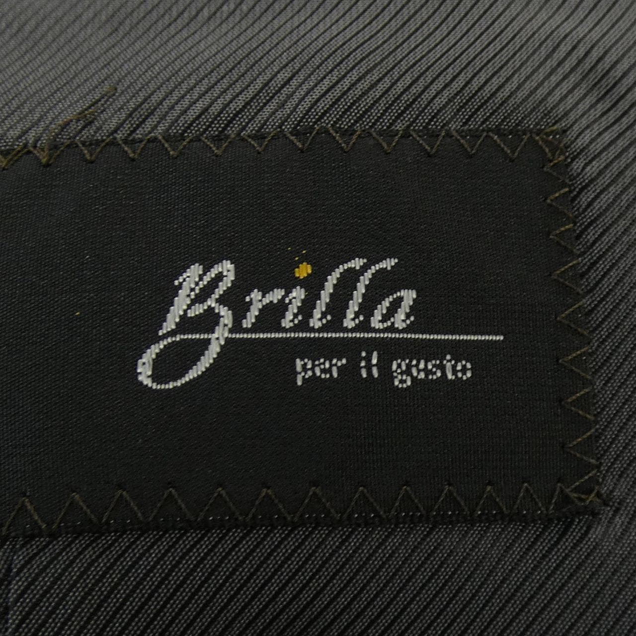 ブリッラ Brilla スーツ
