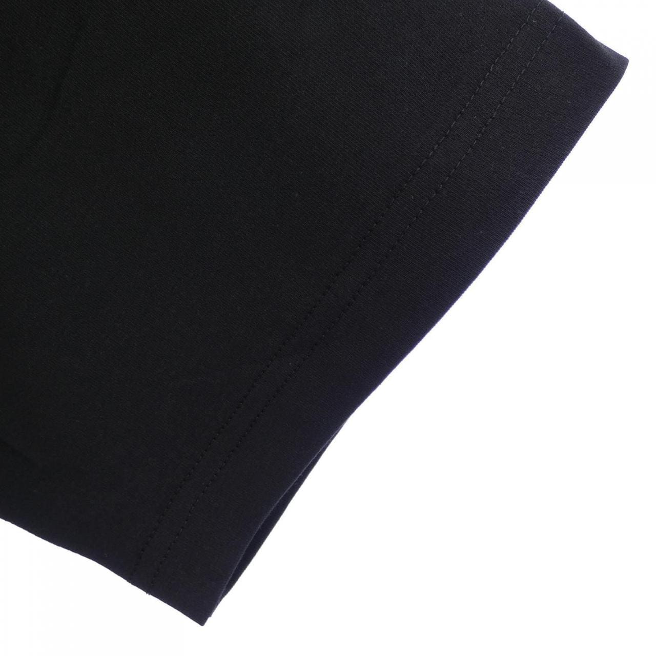 デュベティカ DUVETICA VXRT43131 Tシャツ