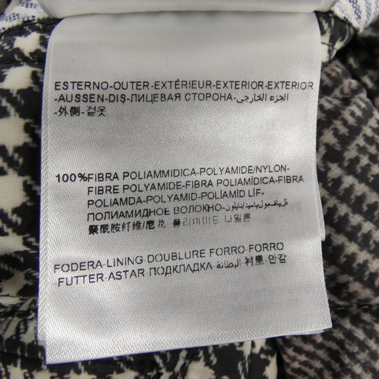 モンクレールガムブルー MONCLER GAMMEBLEU ダウンコート