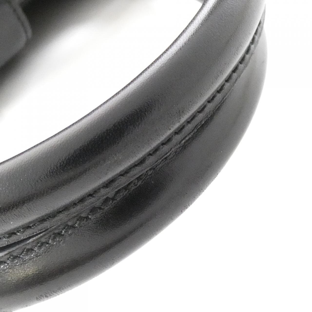 グッチ 323652 CK0DT バッグ