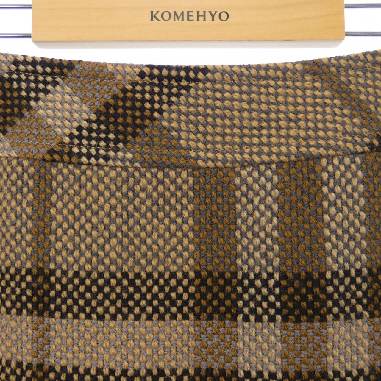 バーバリーロンドン BURBERRY LONDON B2S84-473-54 スカート