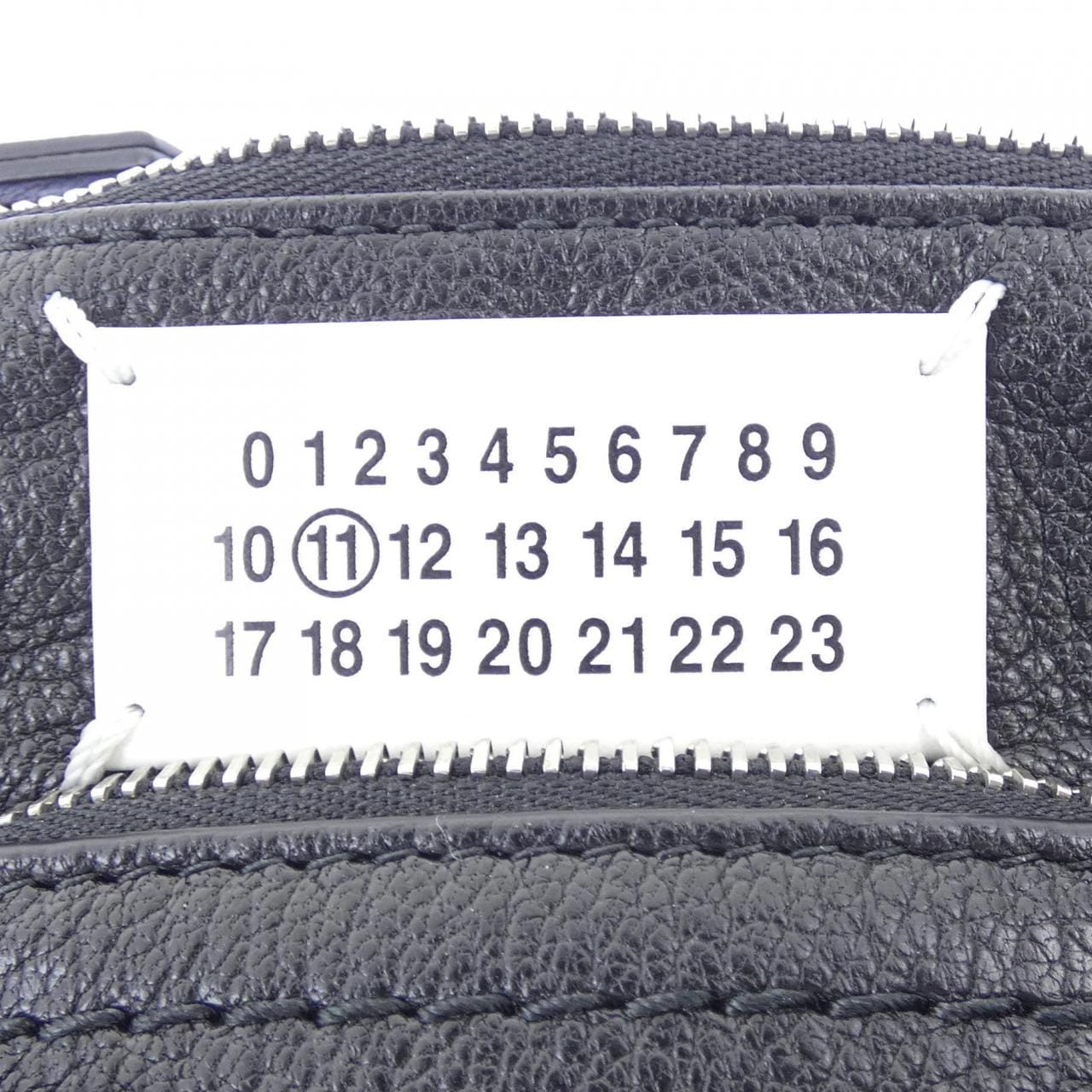 メゾンマルジェラ Maison Margiela SB1WG0022 BAG