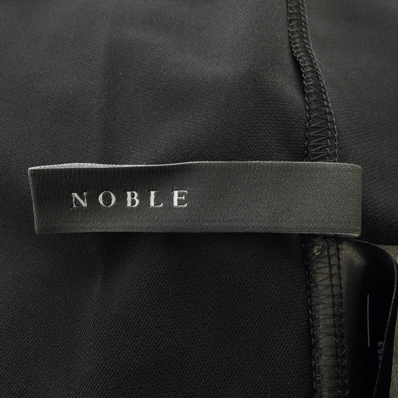 Noble Noble One Piece