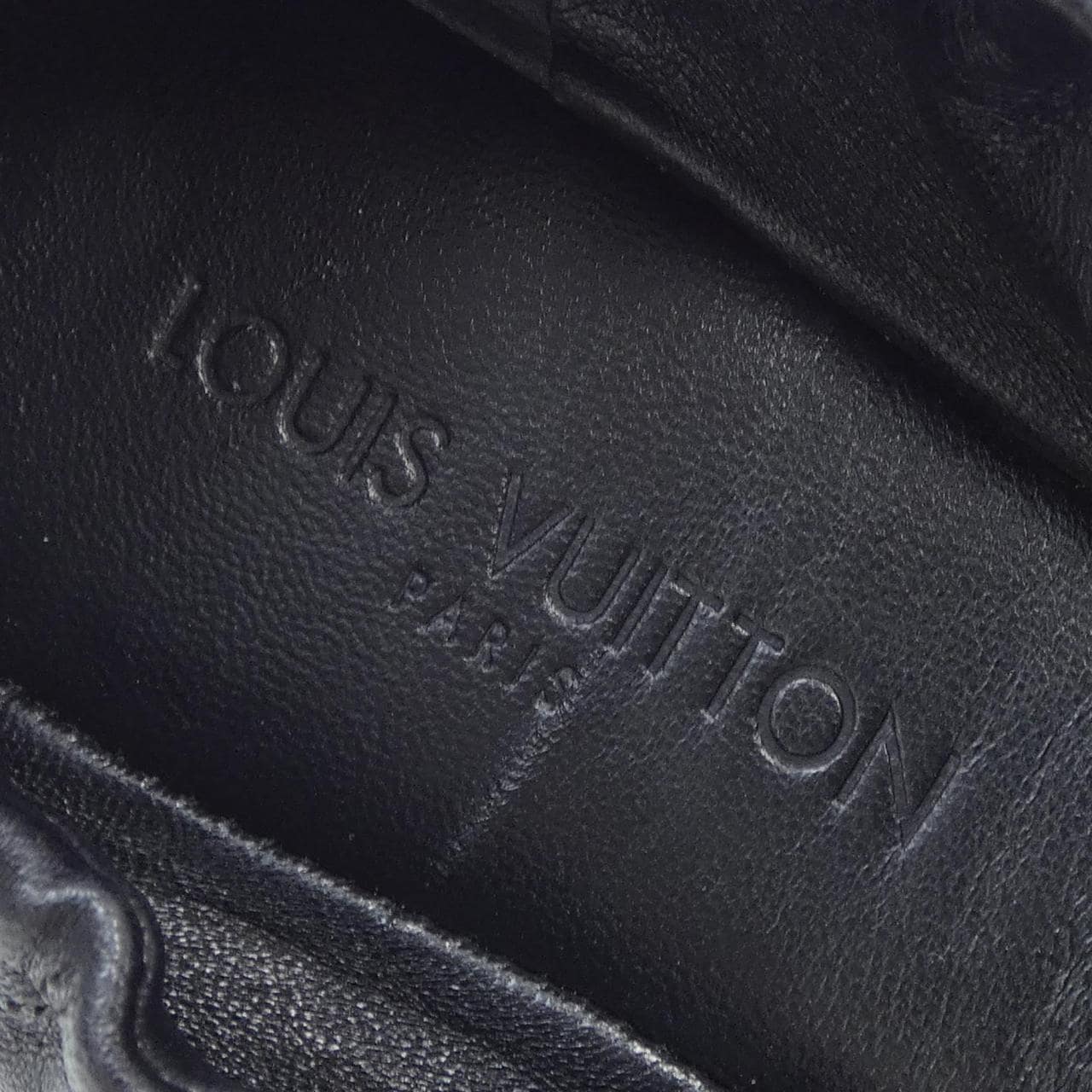 ルイヴィトン LOUIS VUITTON フラットシューズ