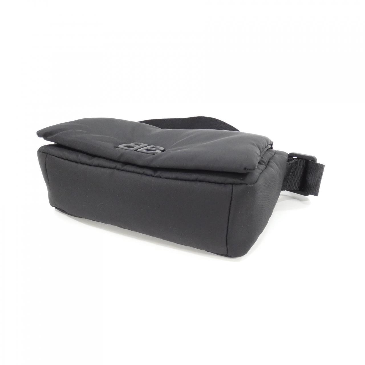 【新品】バレンシアガ モナコ 806630 2ABFB ショルダーバッグ