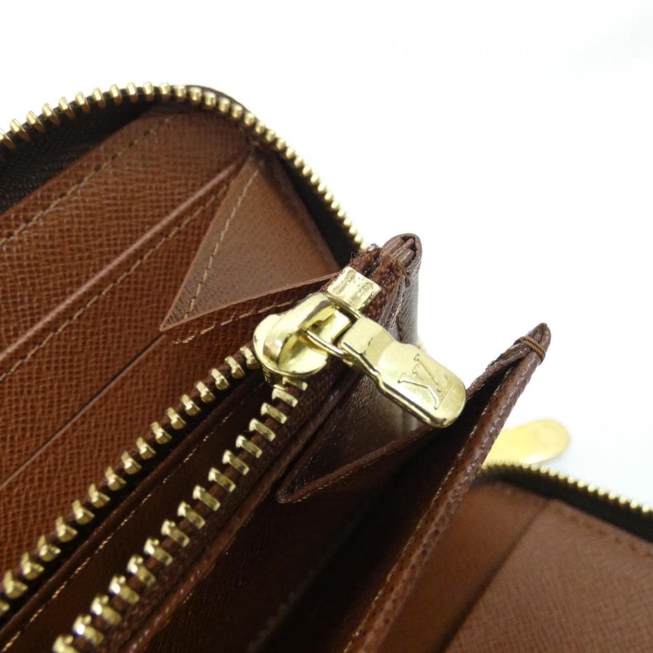 ルイヴィトン モノグラム ジッピー オーガナイザー M60002 財布