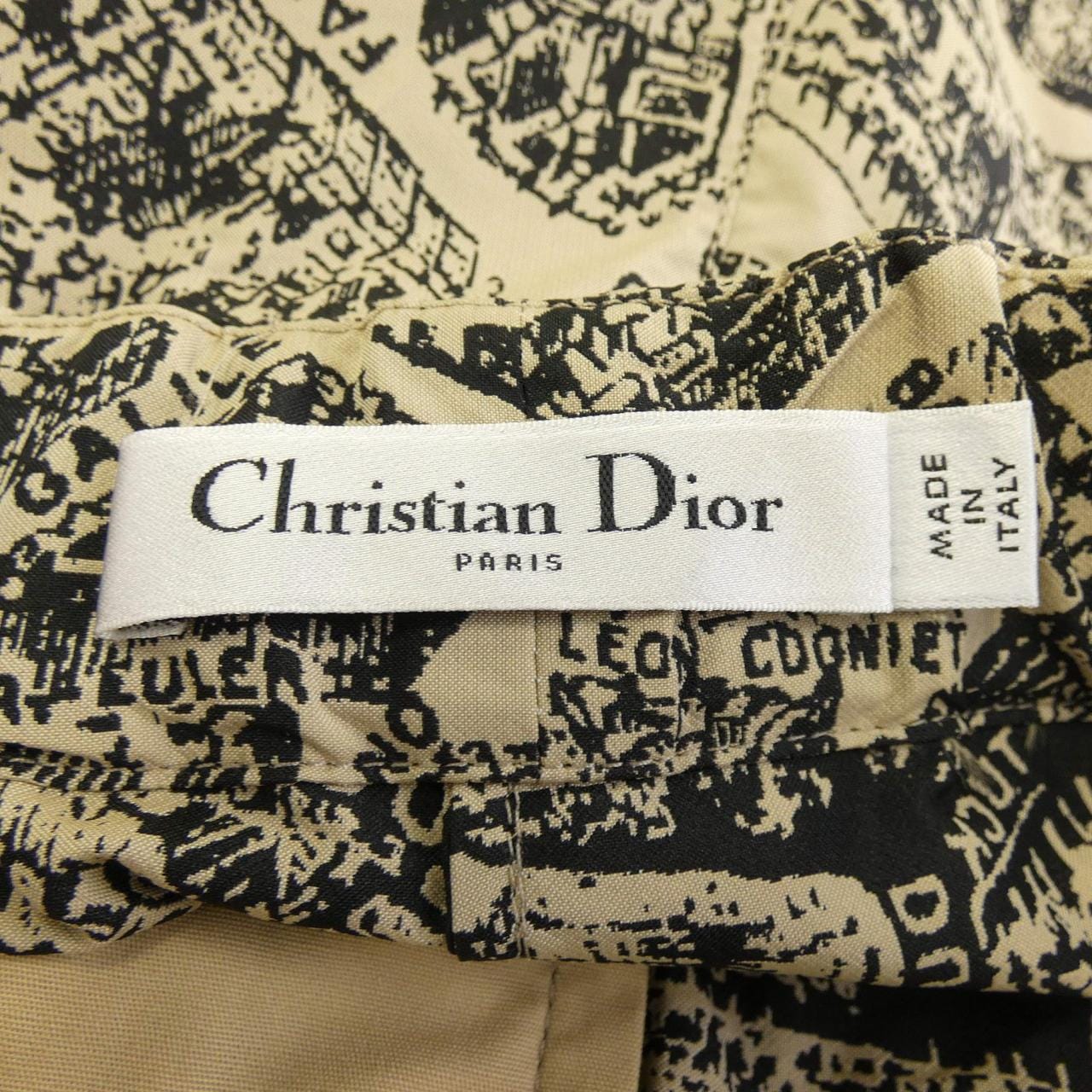 クリスチャンディオール CHRISTIAN DIOR 357P15A2780 ショートパンツ