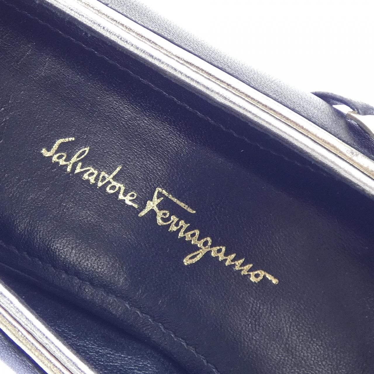 サルヴァトーレフェラガモ SALVATORE FERRAGAMO シューズ