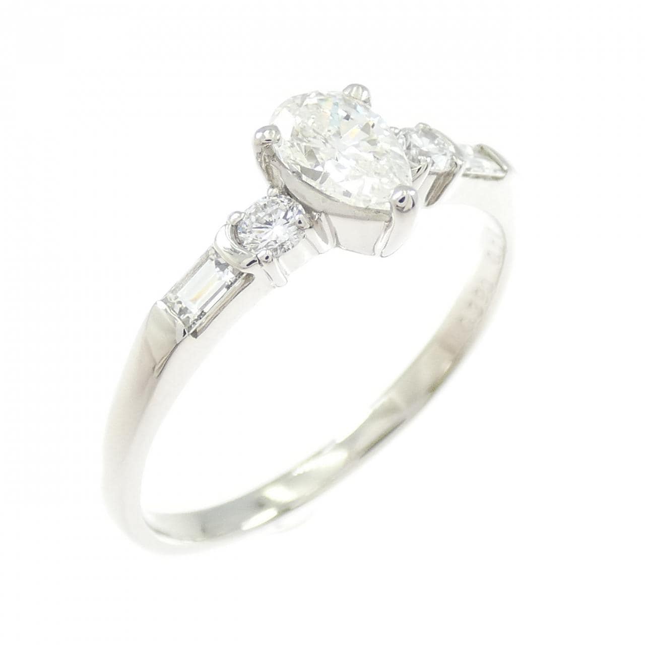 PT900 ダイヤモンド リング 0.390CT I SI2 ペアシェイプ