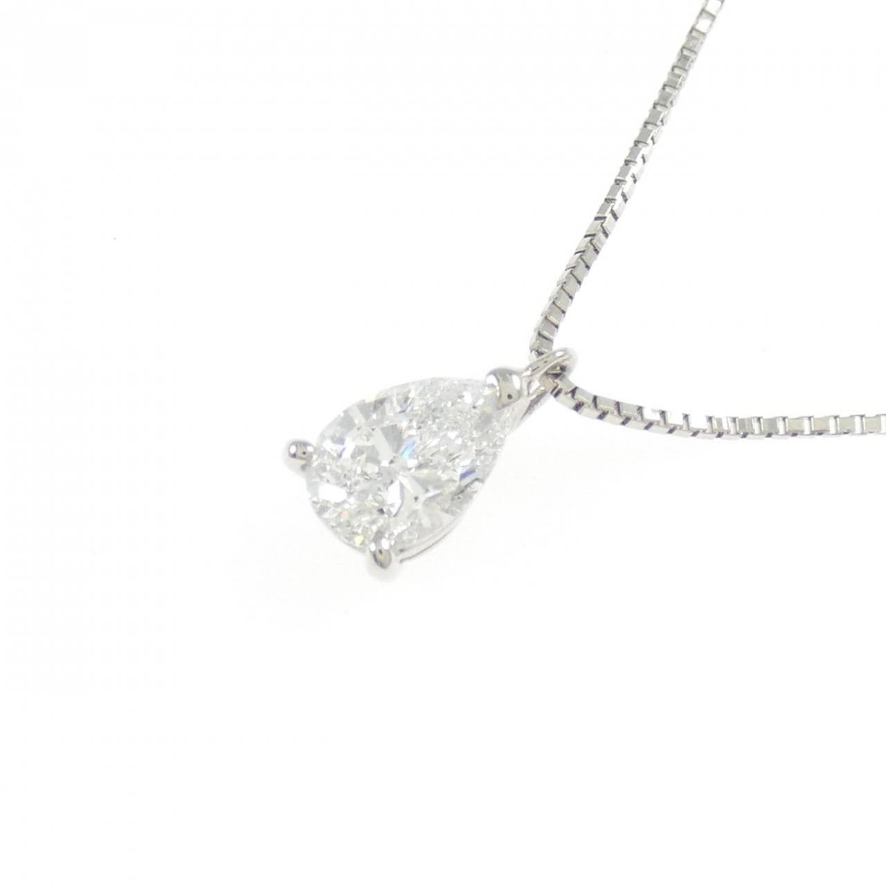 PT900/PT850 ダイヤモンド ネックレス 0.651CT D SI1 ペアシェイプ