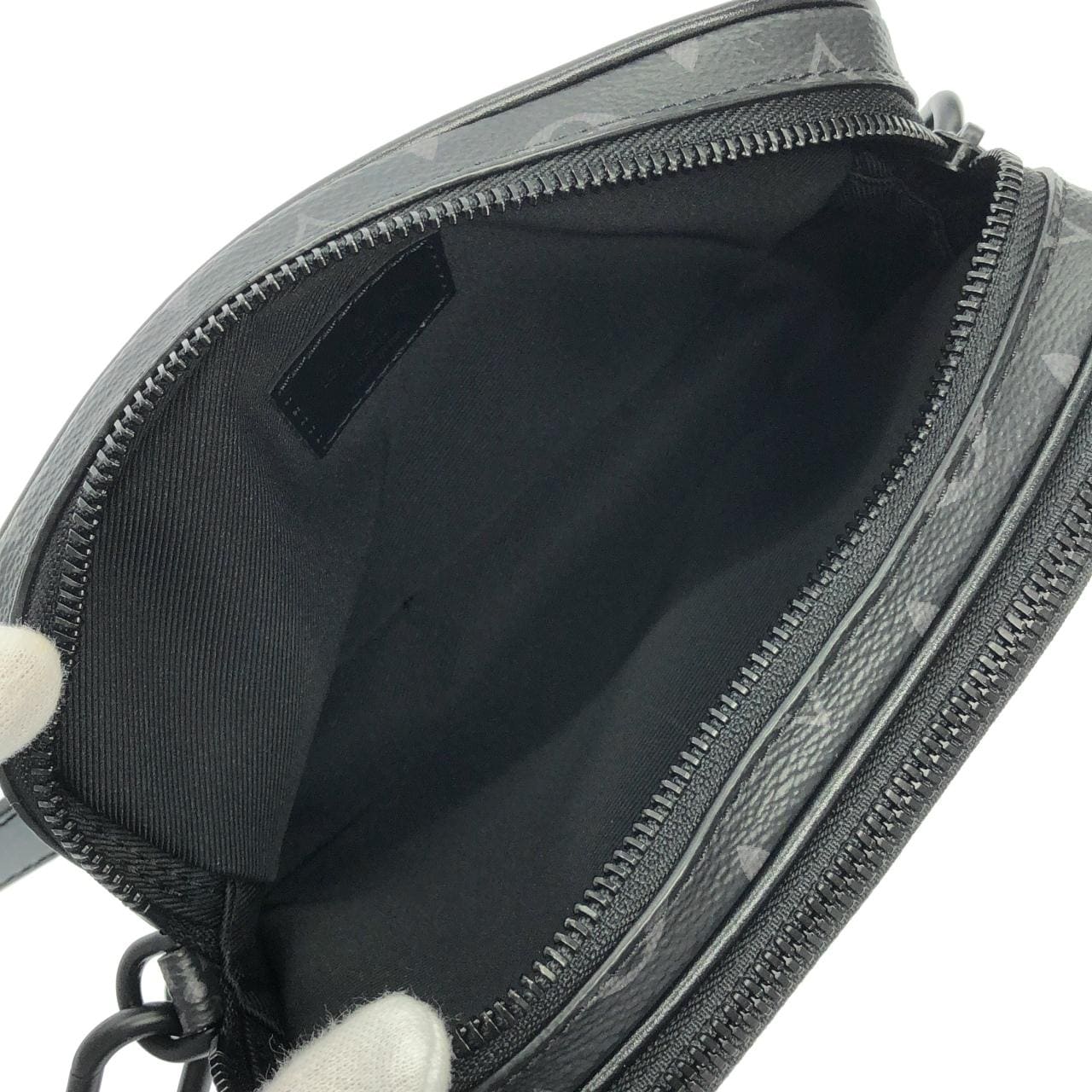 ルイヴィトン モノグラム エクリプス アルファ ウエアラブル ウォレット M82542 ショルダーバッグ