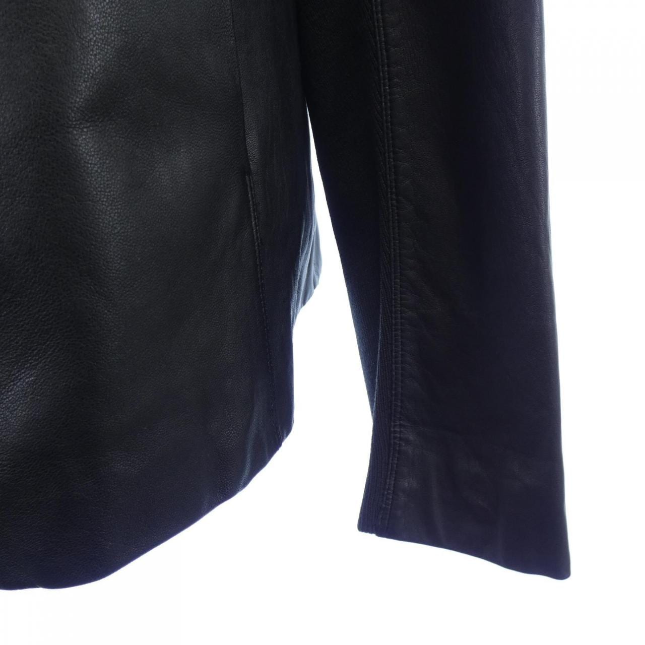 バジーレ28 BASILE 28 レザージャケット