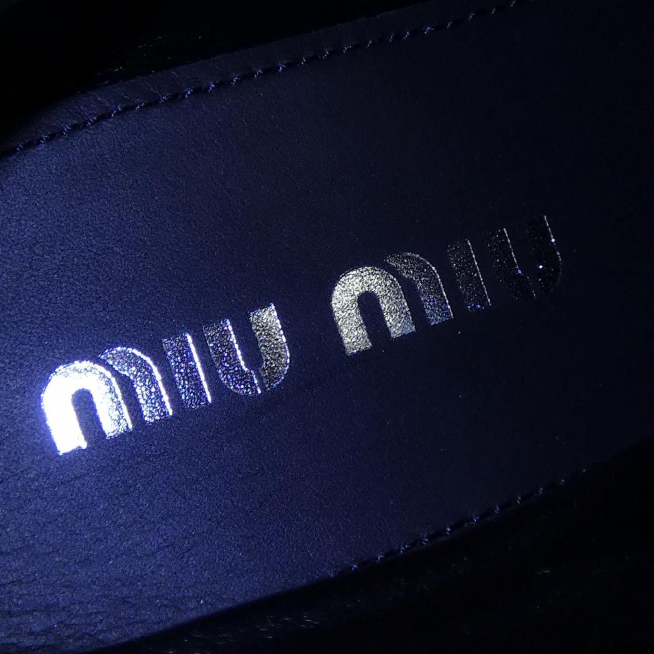 ミュウミュウ MIU MIU ブーツ