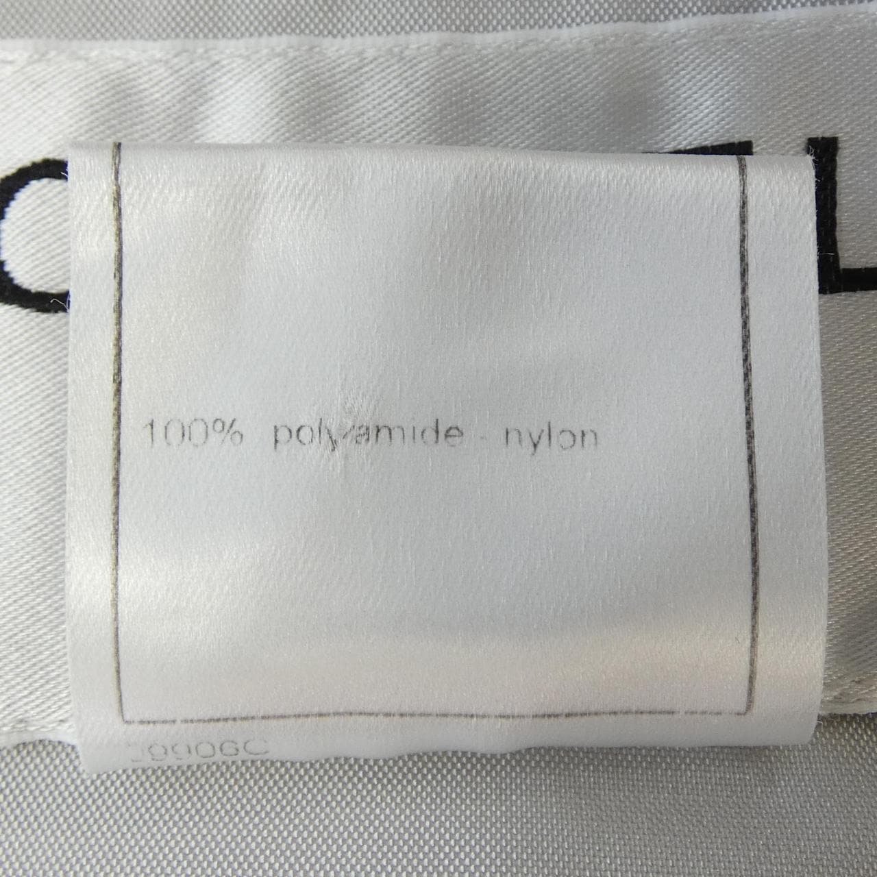 【ヴィンテージ】シャネル CHANEL P15440V08307 00T ノーカラージャケット