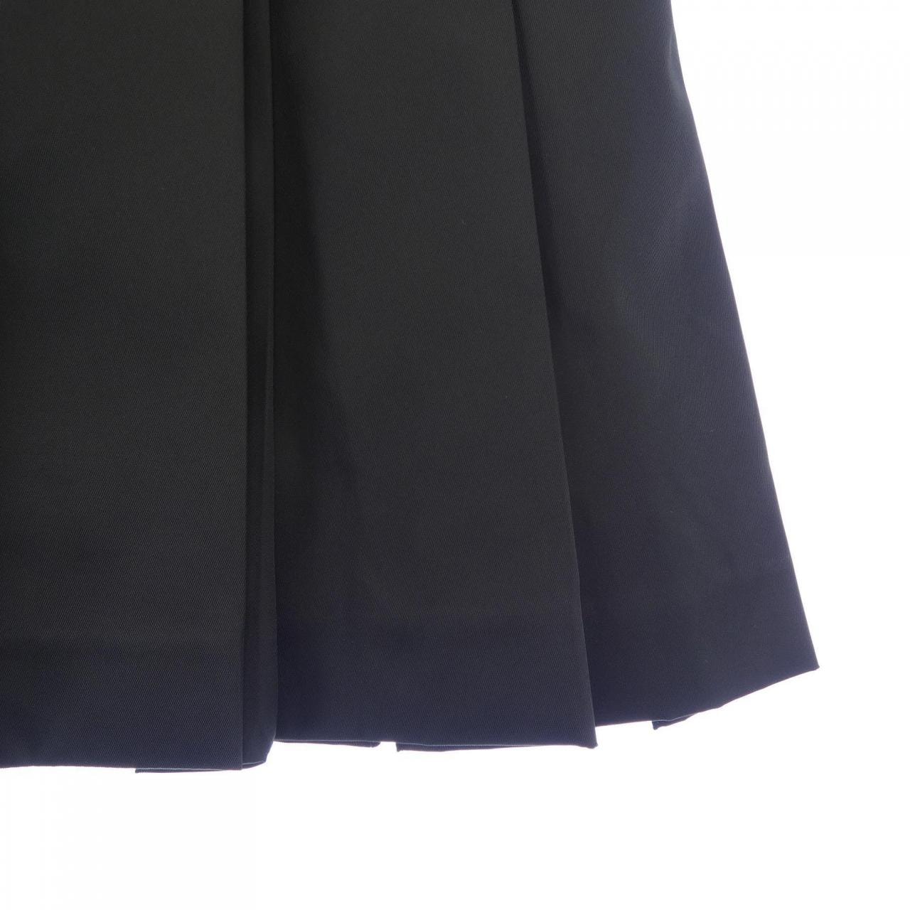 プラダ PRADA RE-NYLON プリーツ ミニスカート トライアングルロゴ 21H922 S222 1WQ8 スカート
