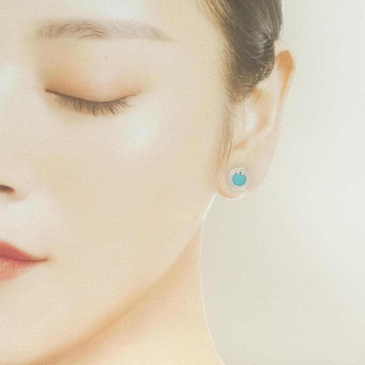 ティファニー Tトゥー ピアス