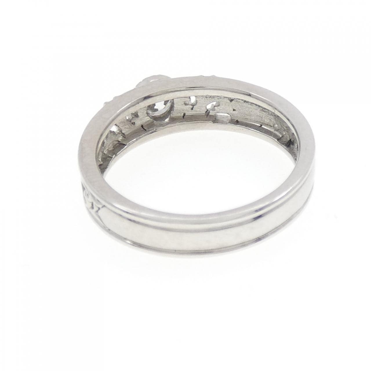 PT900 ダイヤモンド リング 0.32CT