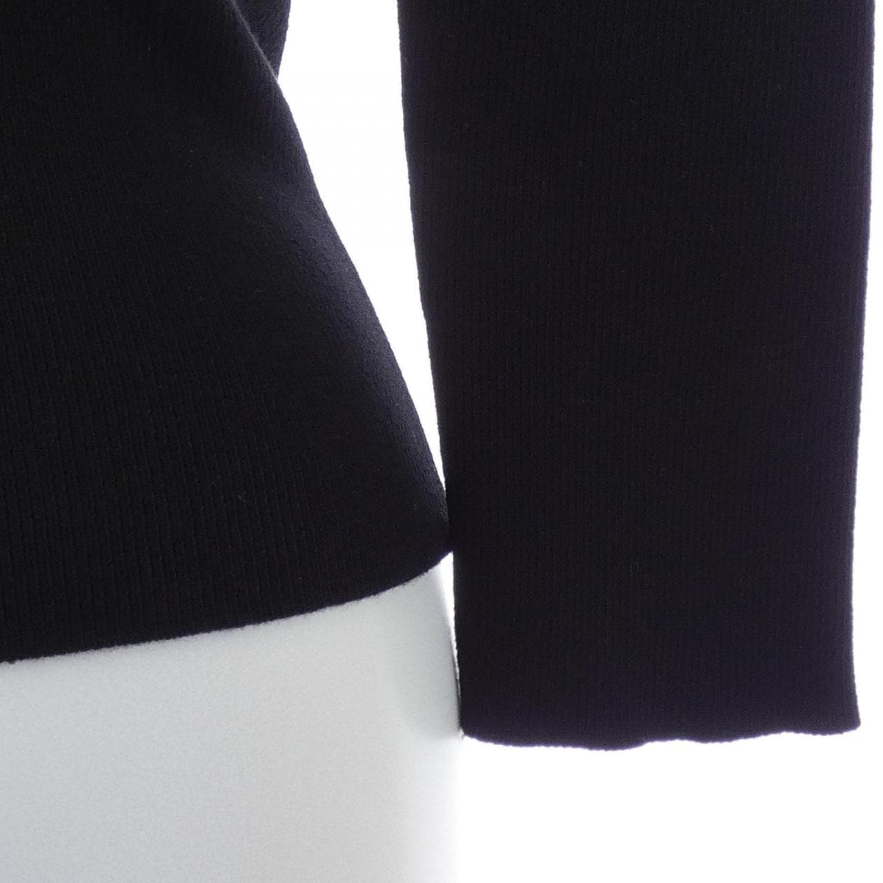 プラダ PRADA P24I2A SOOO 15TE トップス