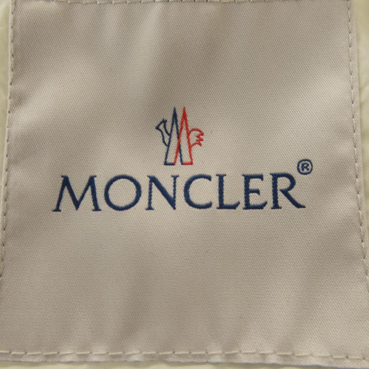 モンクレール MONCLER NESEA ダウンジャケット