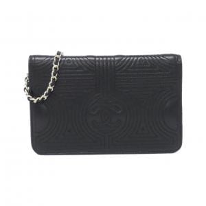 シャネル チェーンウォレット