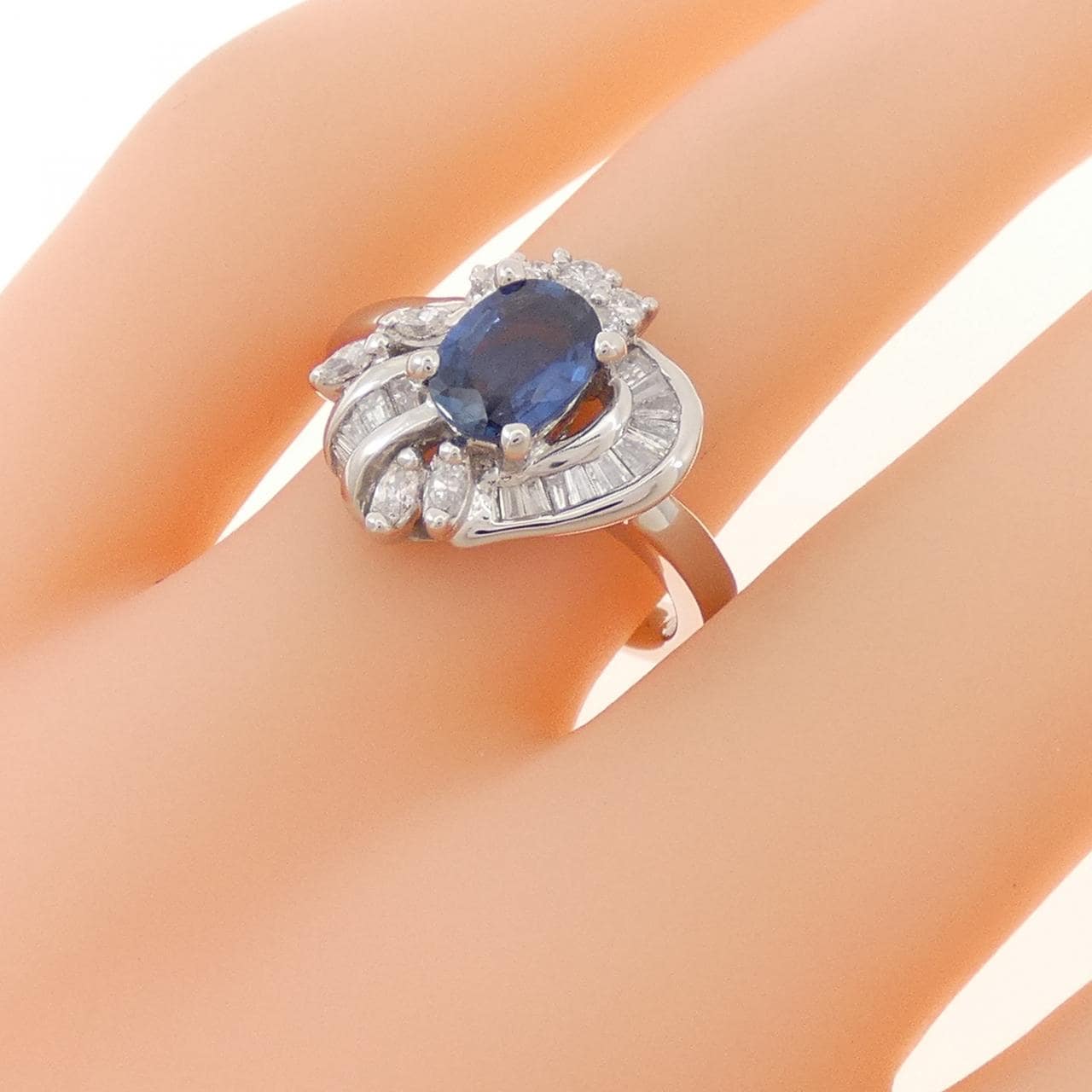PT900 サファイヤ リング 1.13CT