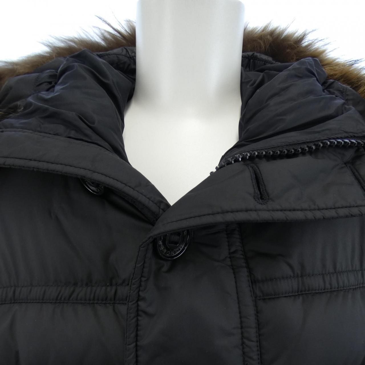 モンクレール MONCLER ダウンコート