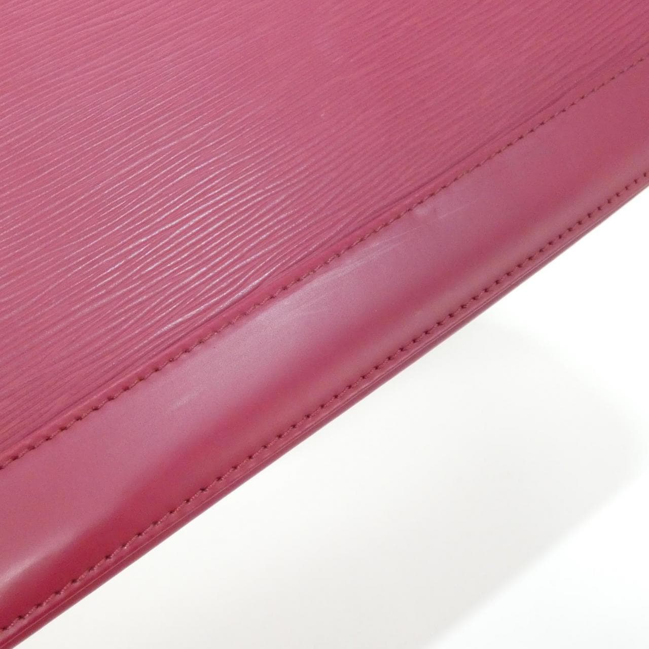 ルイヴィトン エピ アルマ MM M40857 バッグ