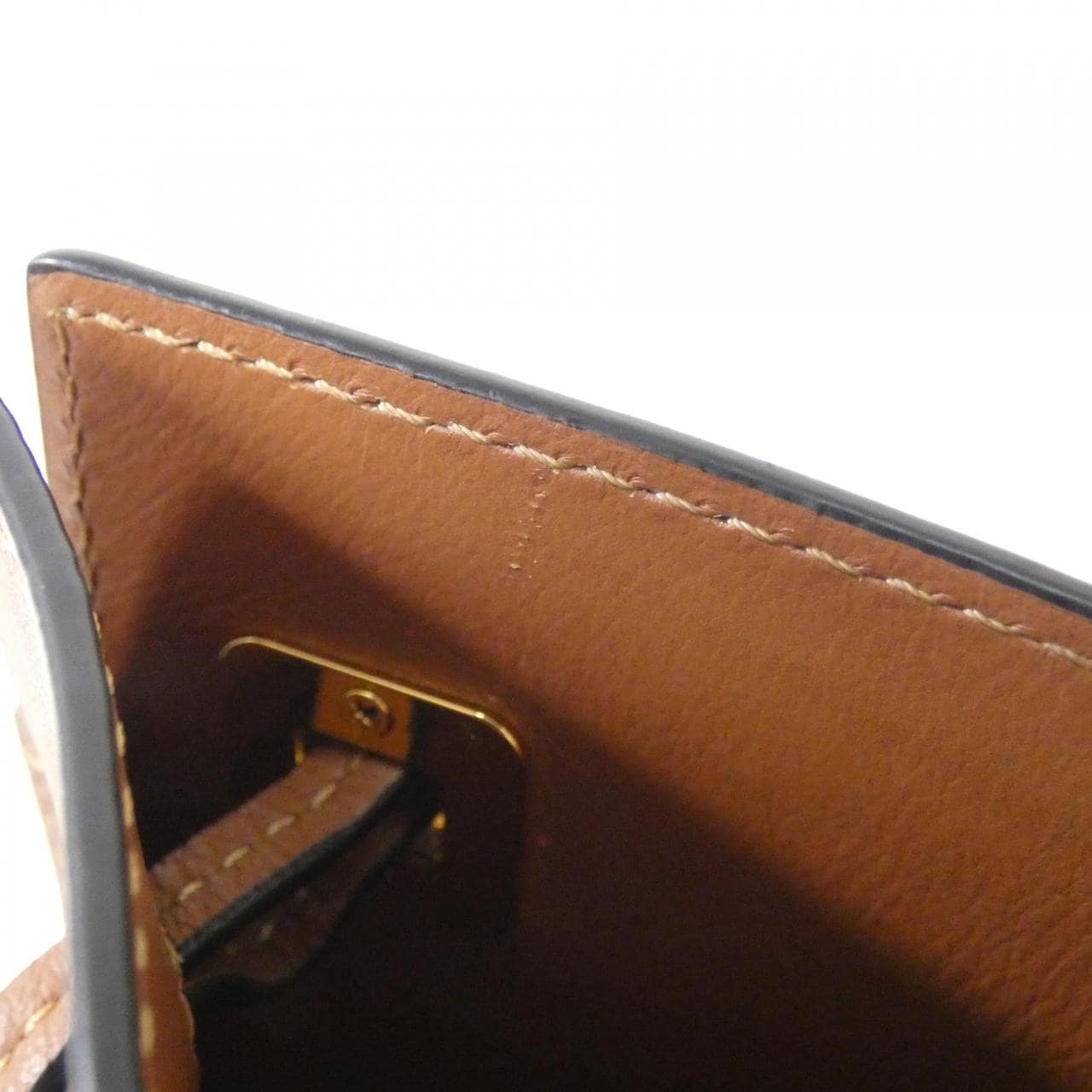 ロエベ ダイス ポケット C630R12X01 ショルダーバッグ