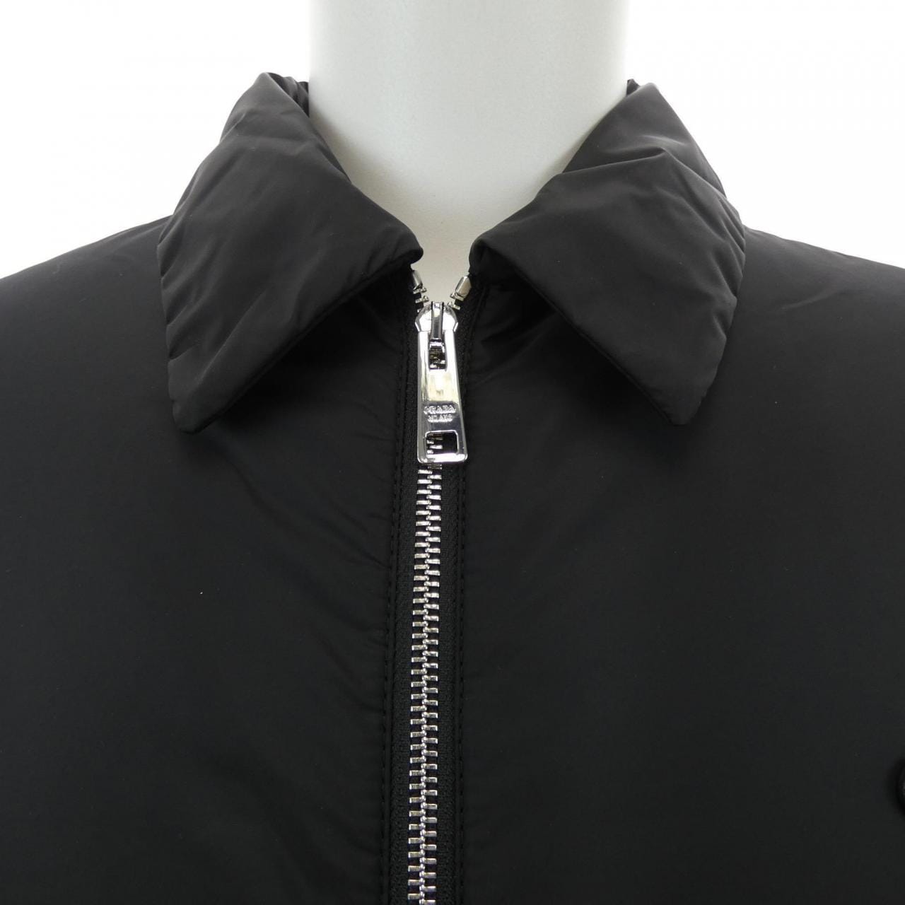 プラダ PRADA トライアングルロゴ SGC691 SOOO 1WQ9 ジャケット