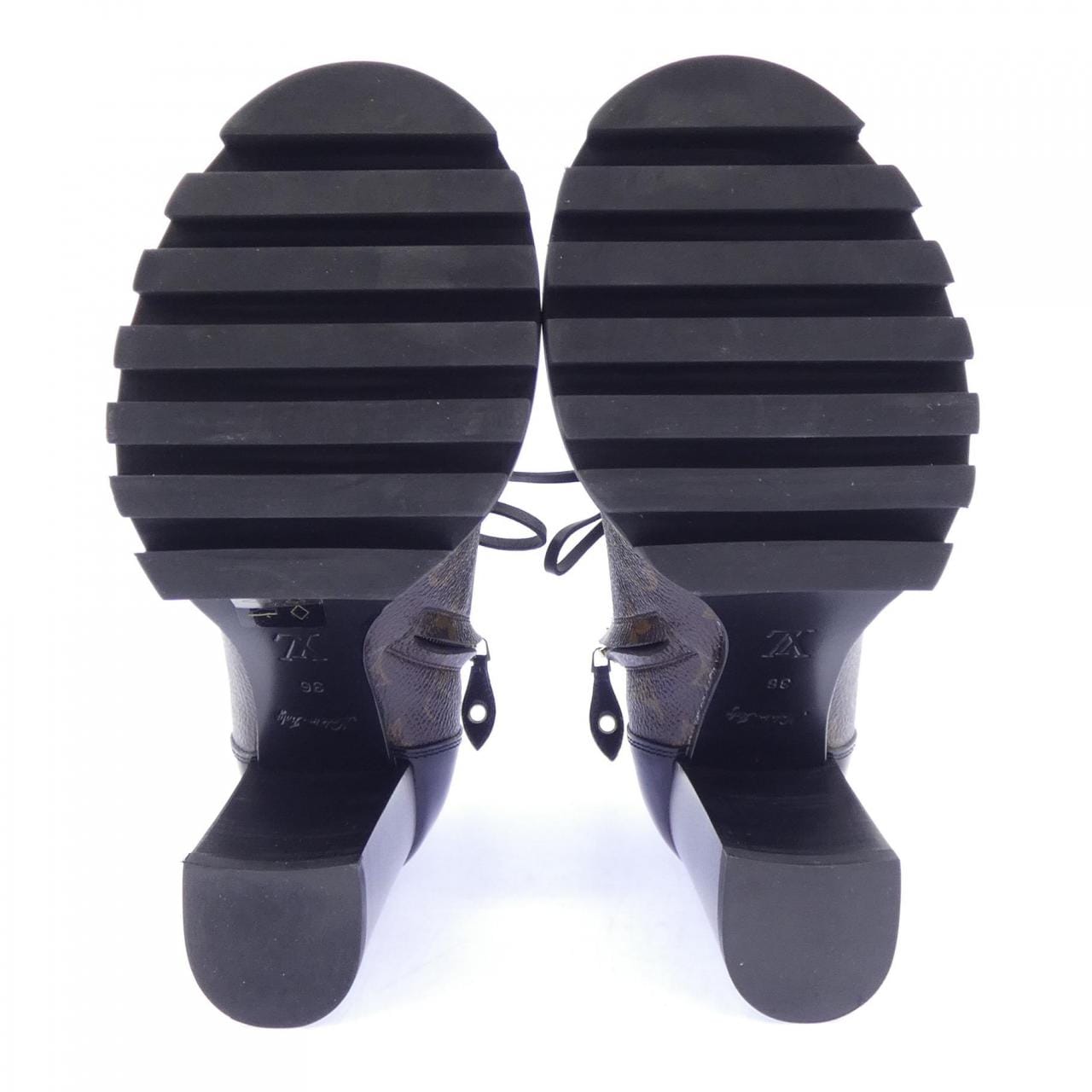 ルイヴィトン LOUIS VUITTON スタートレイルライン ブーツ