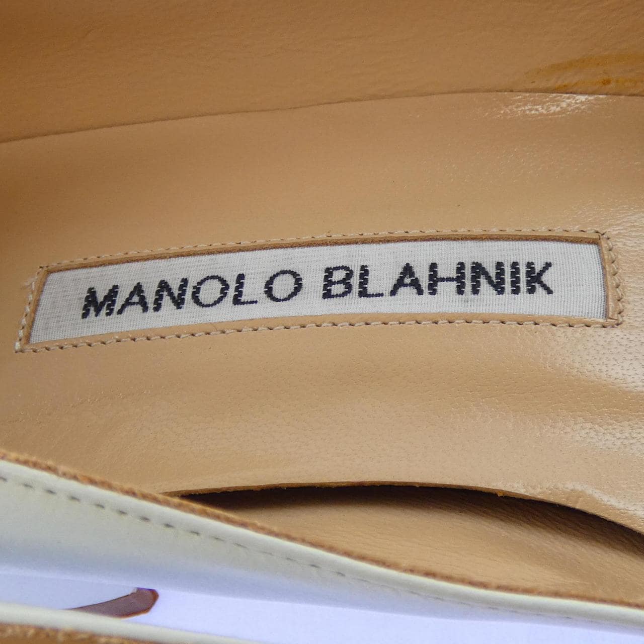 マノロブラニク MANOLO BLAHNIK M-LISTONY パンプス