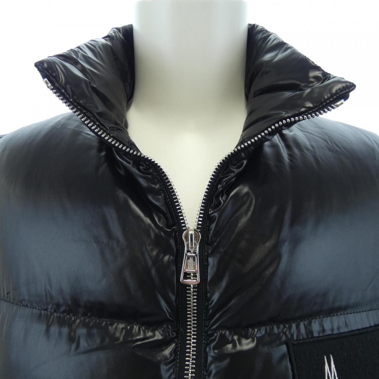 モンクレール MONCLER ダウンベスト