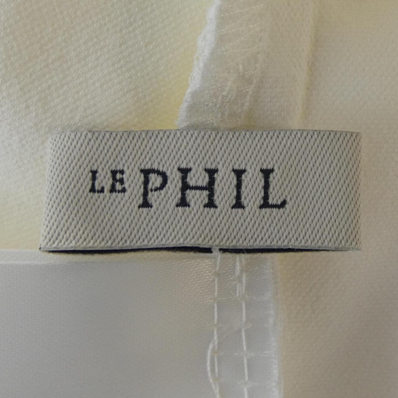 ルフィル LE PHIL トップス