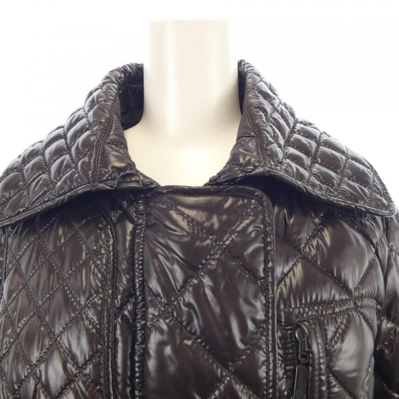 モンクレール MONCLER 49352/00 MONTARGIS ダウンコート