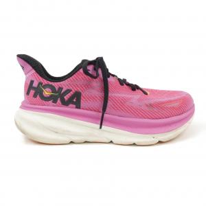 ホカオネオネ HOKA ONE ONE スニーカー