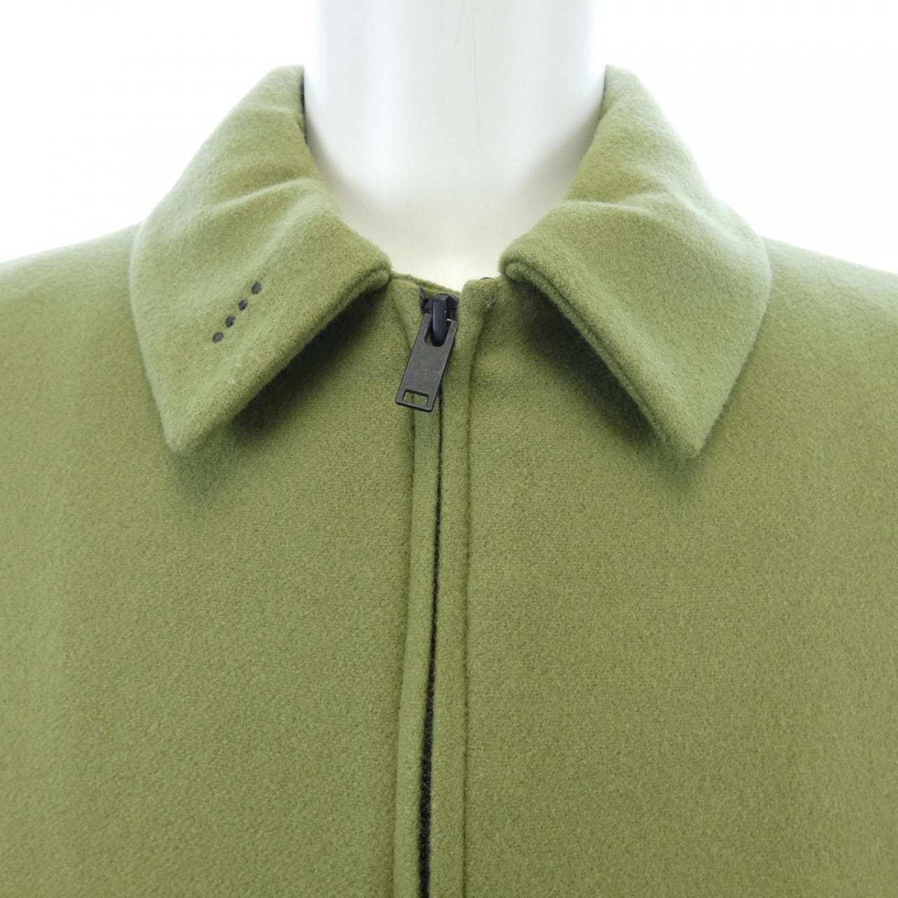 イーヴォ HEVO ジャケット