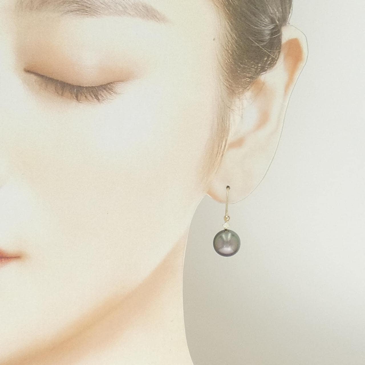 750YG 黒蝶パール ピアス 10.2mm