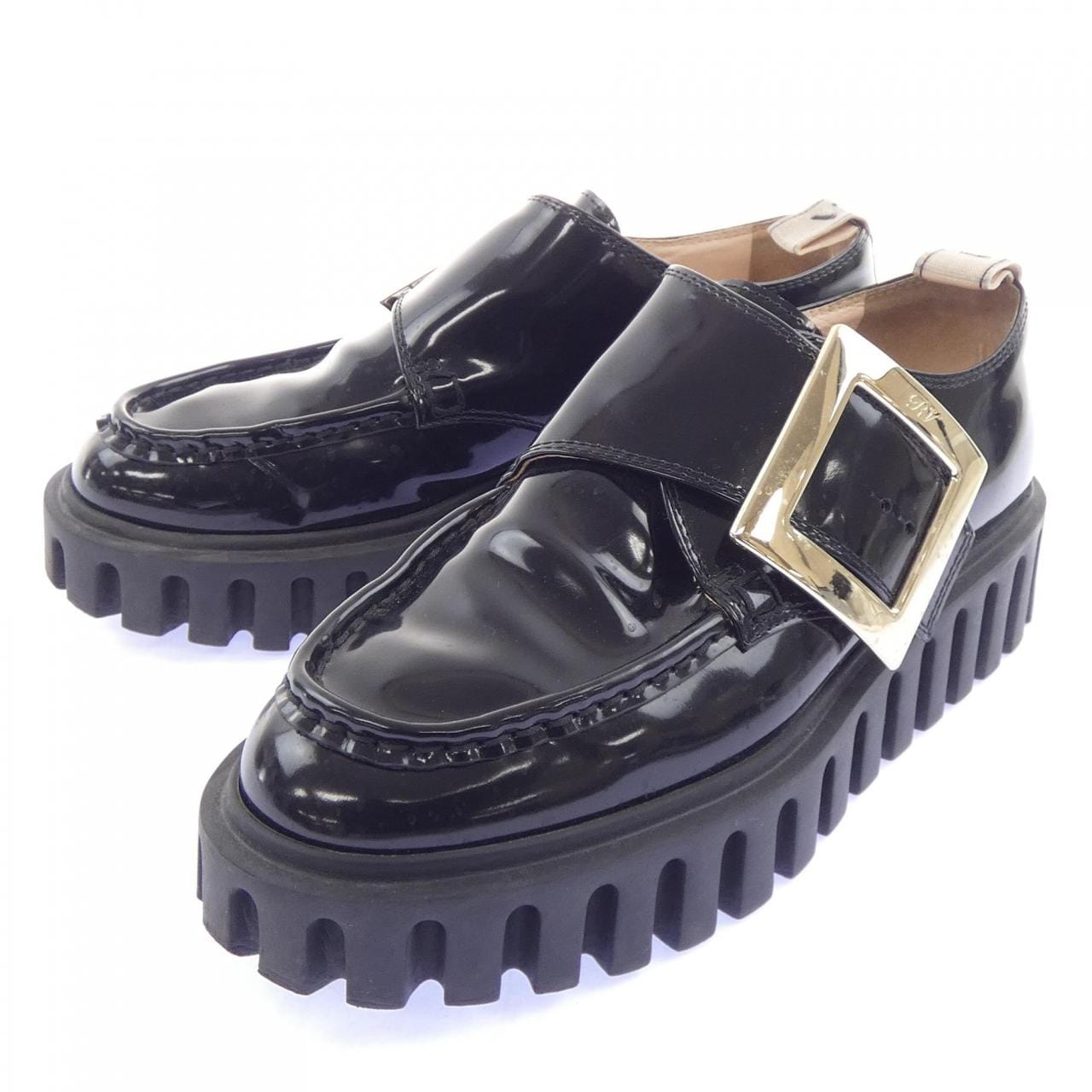 ロジェヴィヴィエ ROGER VIVIER Viv' Go-Thick メタル バックル シューズ
