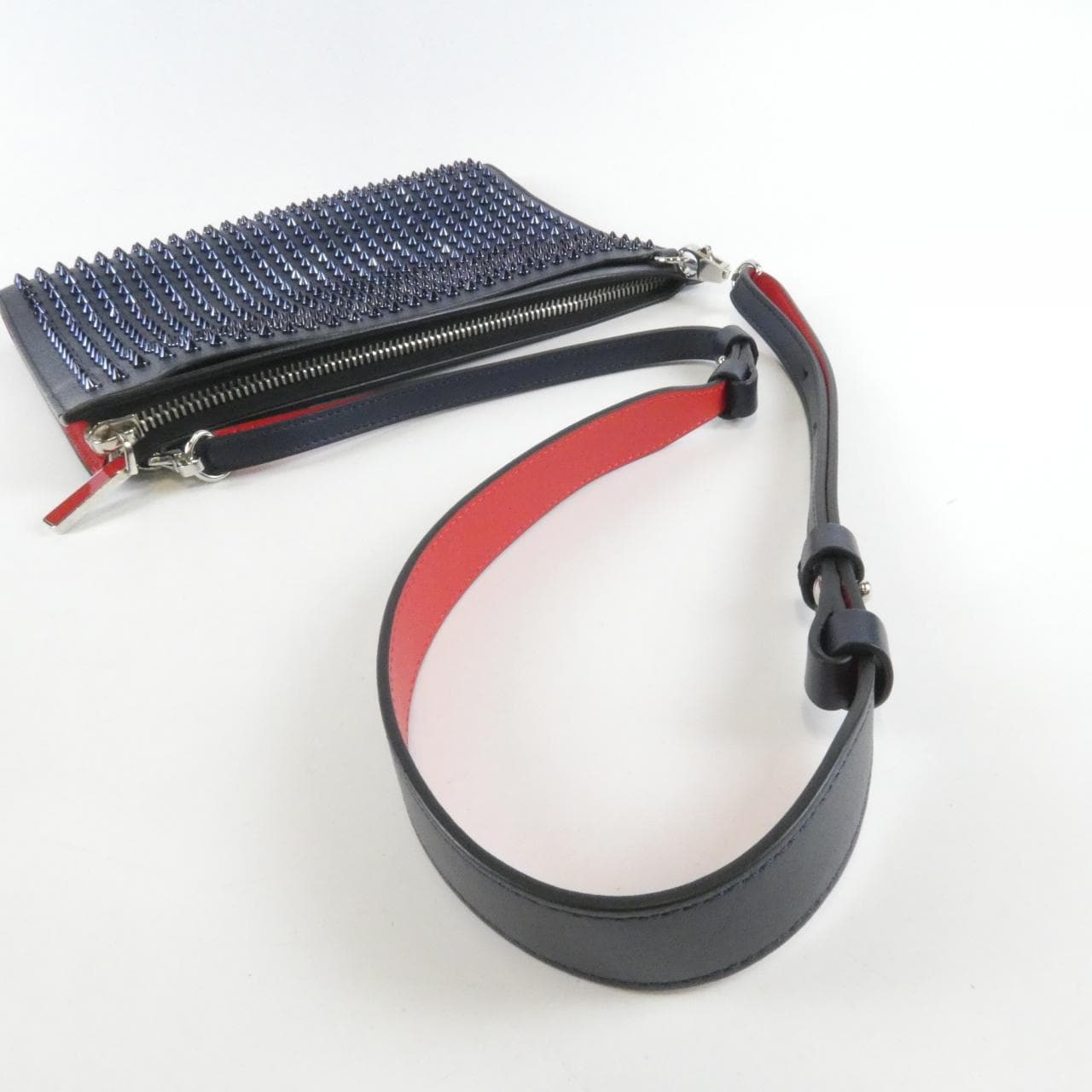 クリスチャンルブタン SKYPOUCH 1195055 バッグ