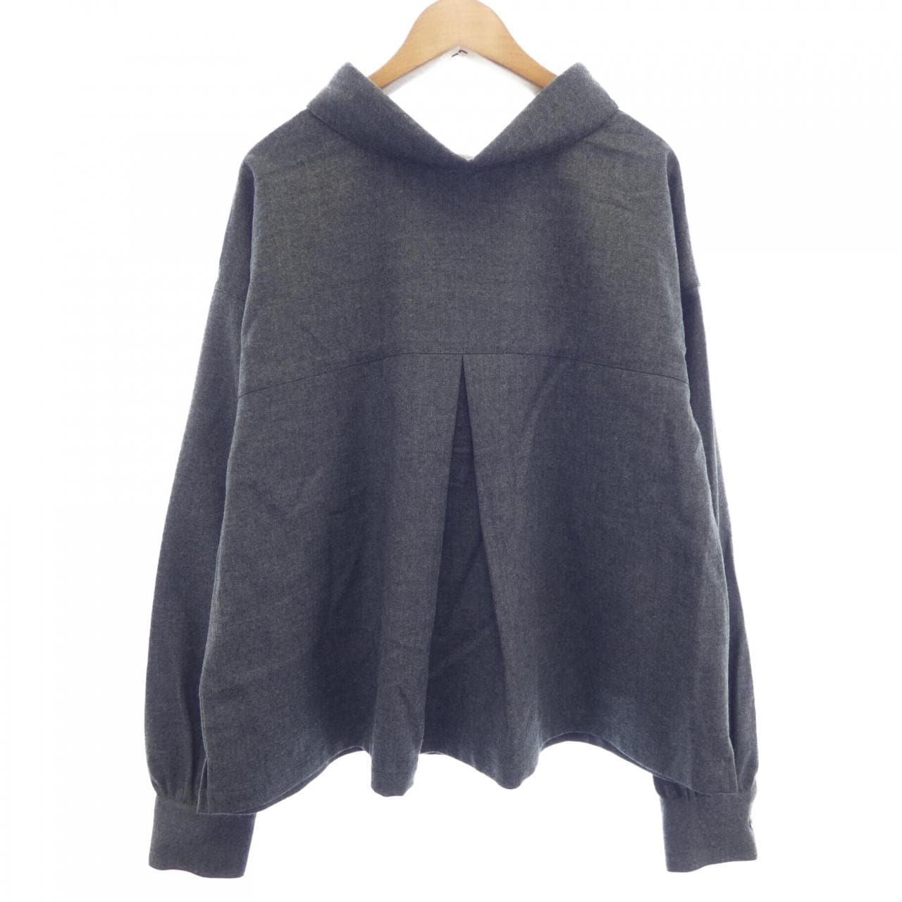 アストラット ASTRAET トップス