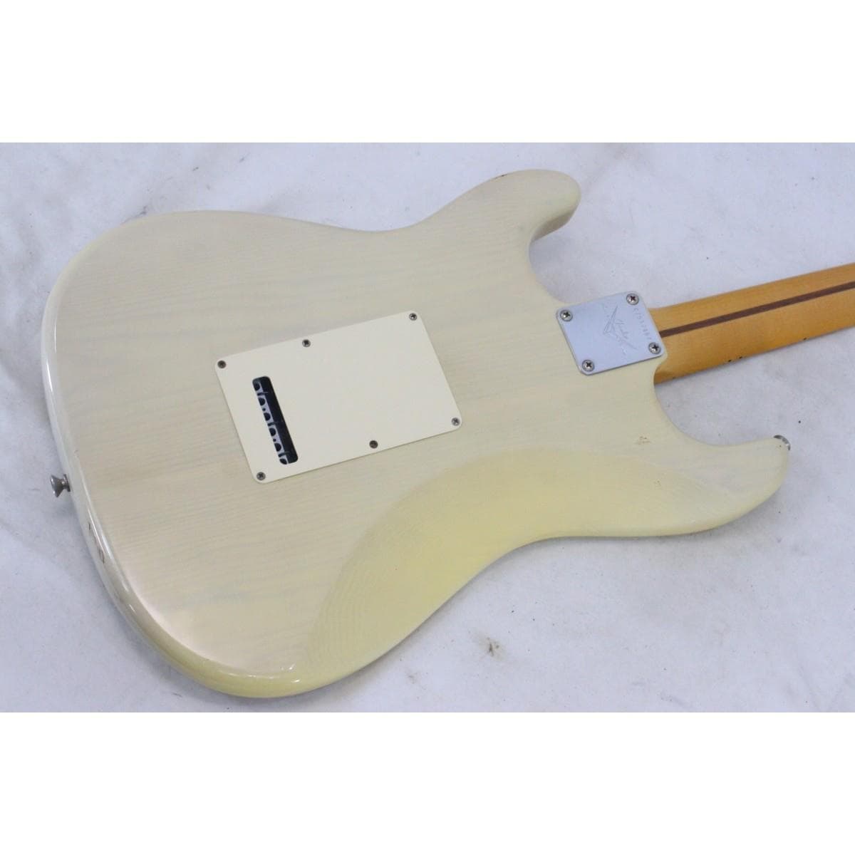 ＦＥＮＤＥＲ　ＣＵＳＴＯＭ　ＳＨＯＰ　ＳＴＲＡＴＯＣＡＳＴＥＲ　ＰＲＯ　ＣＬＯＳＥＴ　ＣＬＡＳＳＩＣ