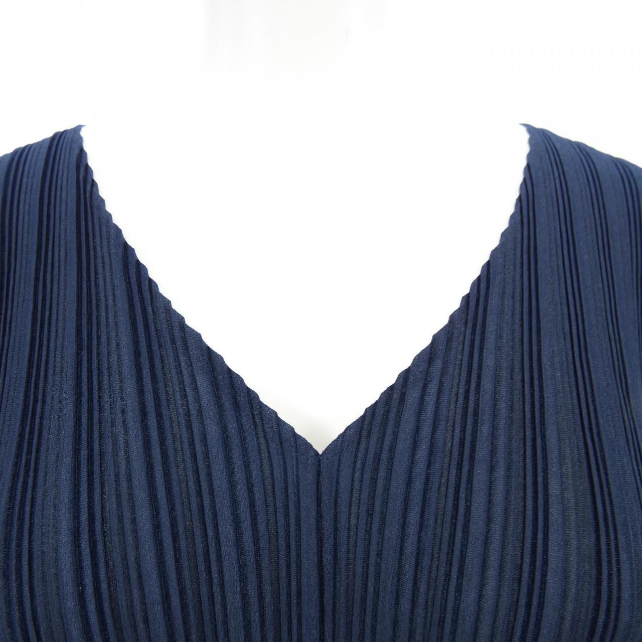 プリーツプリーズ PLEATS PLEASE PP23-FT355 トップス