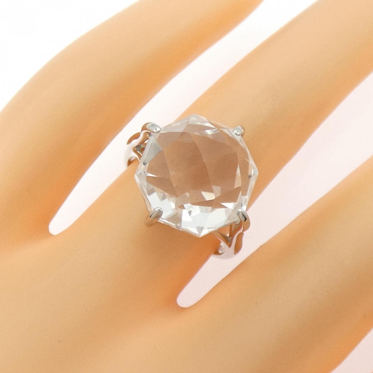 PT950 クォーツ リング 10.00CT
