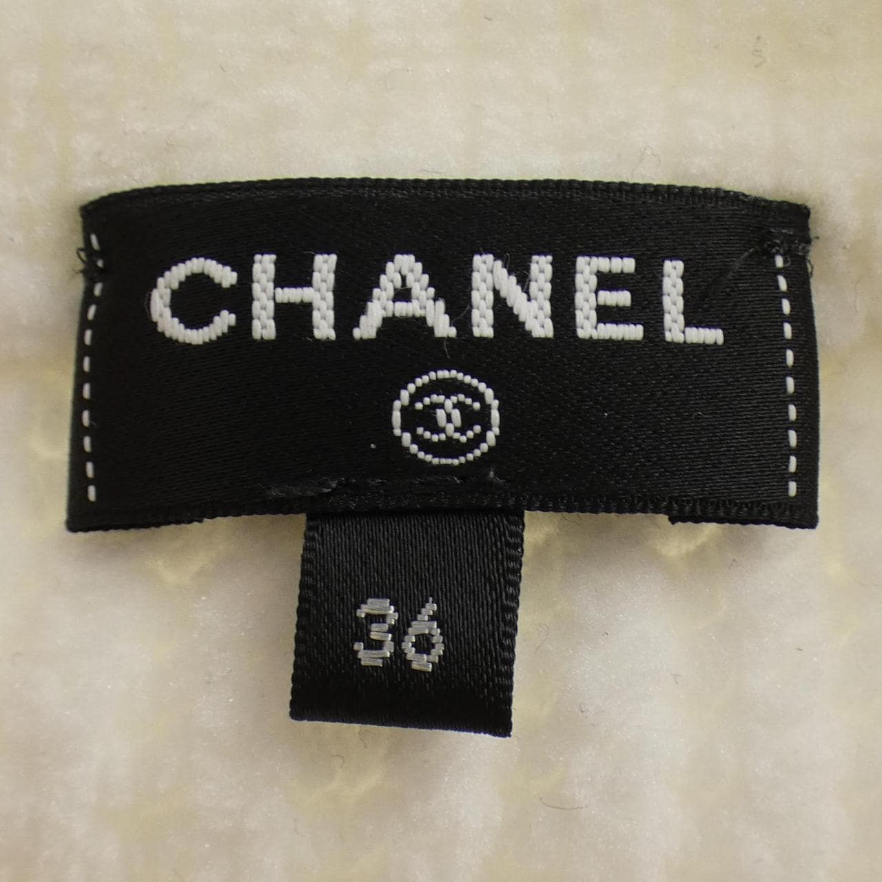 シャネル CHANEL LOOK45 P73520K10560 22B ノーカラージャケット