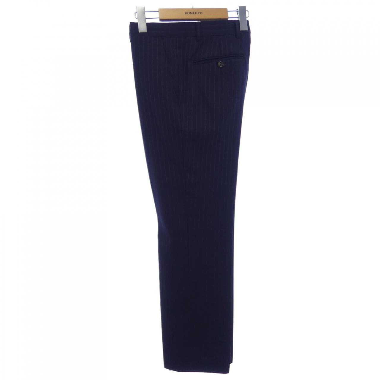 グッチ GUCCI 606248 ZAAAM スーツ